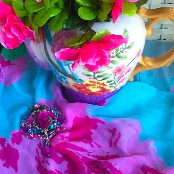 💖See New Listing💖   💙💜 Blue Purple Pink Rhinestone Brooch Pin   🌸NEW 🌸  💜 - Picture 12 of 16